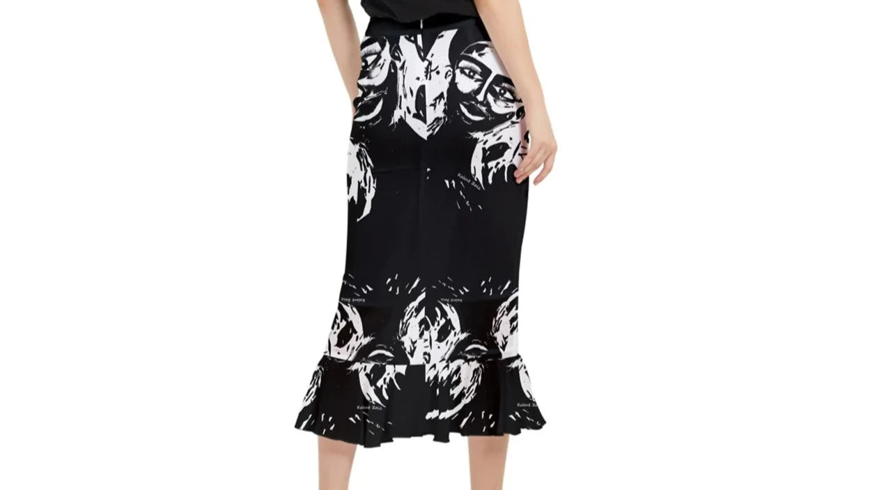 This Fishtail Chiffon Skirt is crafted from premium 100% nylon fabric, offering a grainy texture and heavyweight feel, ensuring that you look and feel your best. The fitted design will give you a flattering silhouette, while the ruffles allow you to move with grace and add a bit of bounce to your step. Perfect for daily wear and easily machine washable.