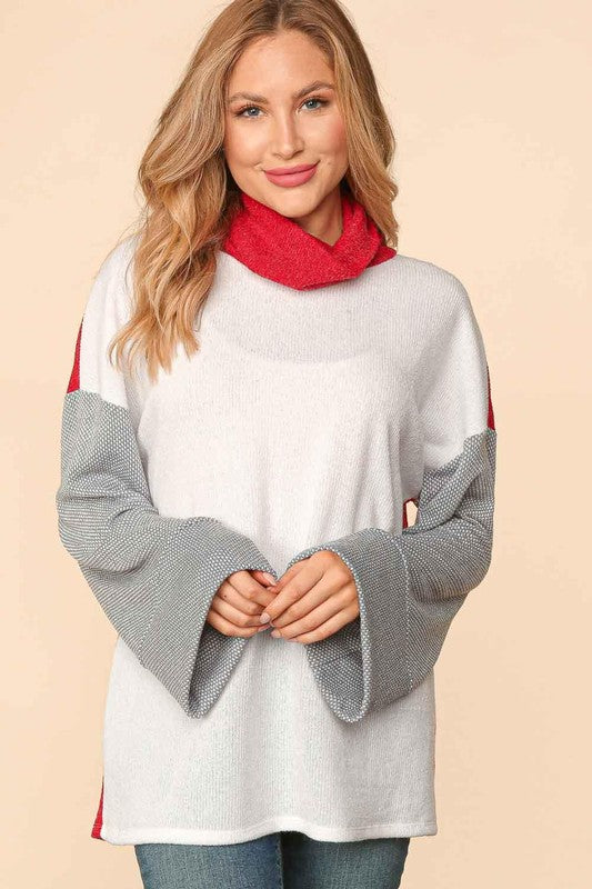 TWO TONE MIR TURLTE NECK BELL SLEEVE TOP